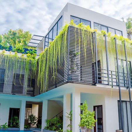 Ceylanro Transit Villa Negombo Exteriör bild