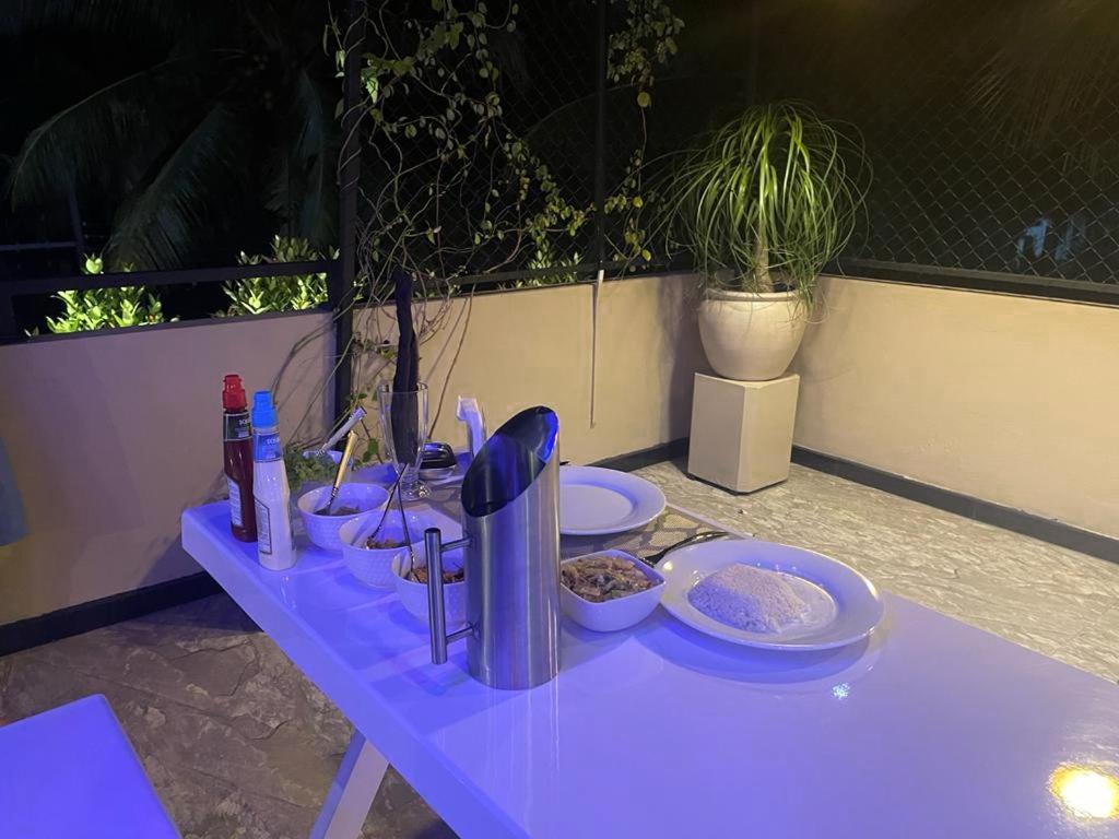Ceylanro Transit Villa Negombo Exteriör bild